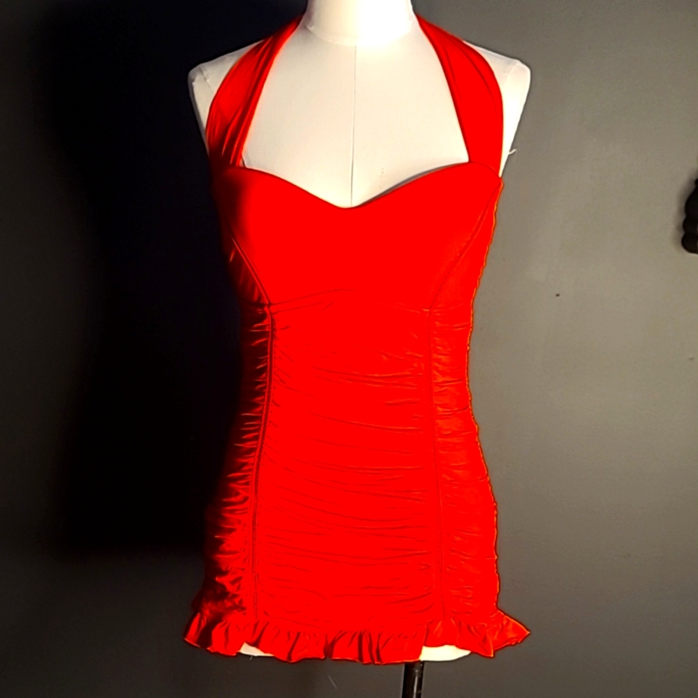 Jantzen Size 6 Red pin up swimsuit